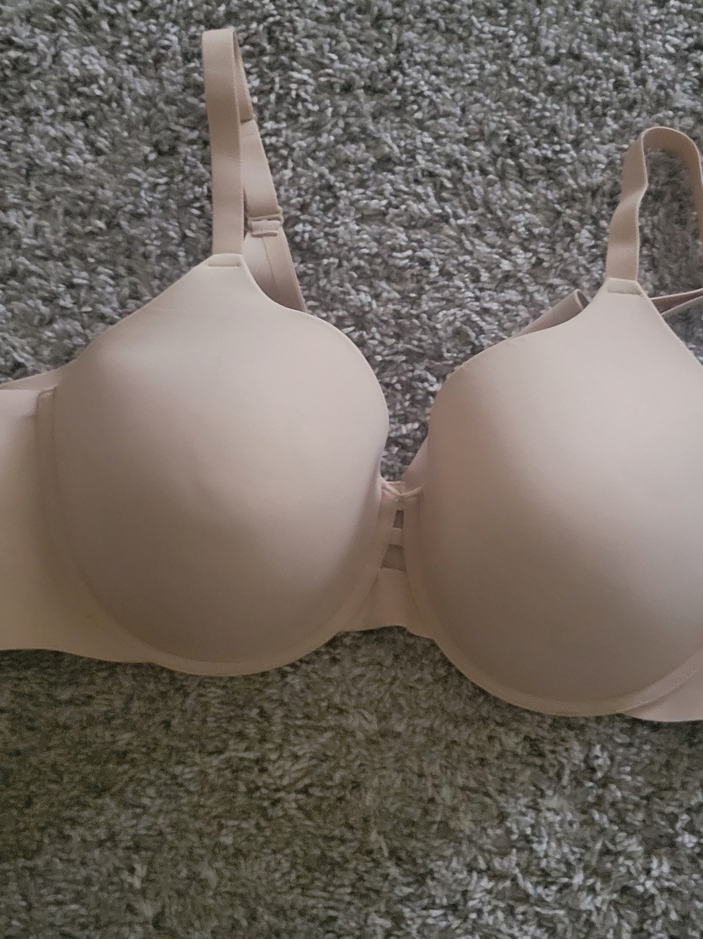 Auden Light Nude T-Shirt Bra - Smooth Molded Cups